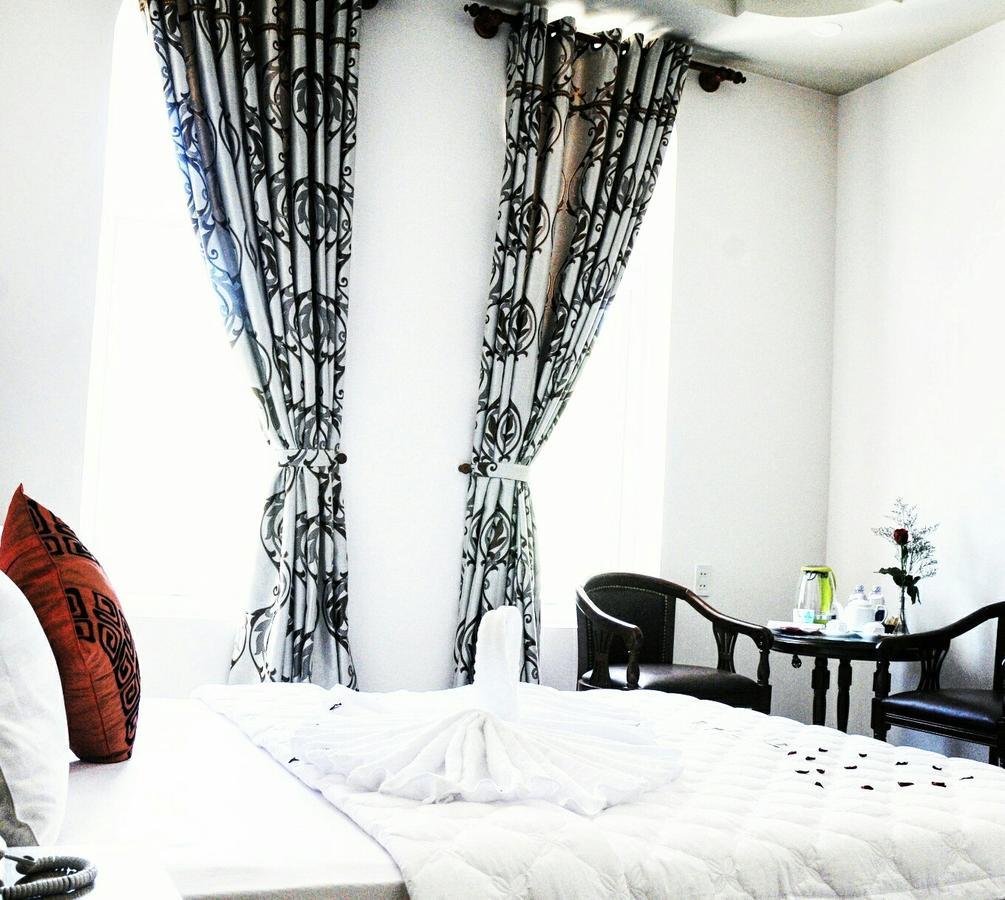 Jiny Tran Hotel Duong Dong  Exterior photo