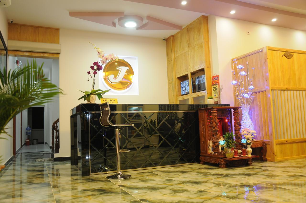 Jiny Tran Hotel Duong Dong  Exterior photo